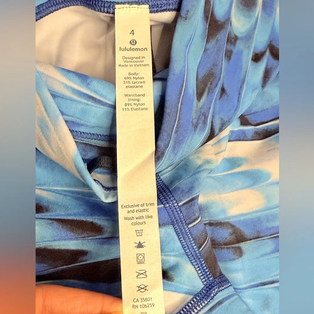 Lululemon Wunder Under Hi Rise Tight‎ Women’s 4 Tidal Multi Blue 7/8 Leggings